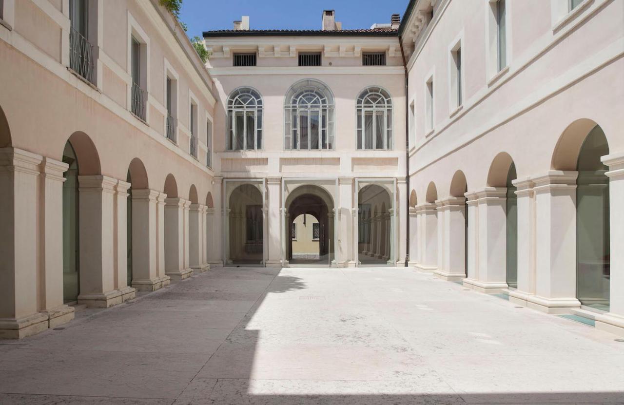 Palazzo Beccagutti Cavriani - Gallery E Frescoes Apartment *